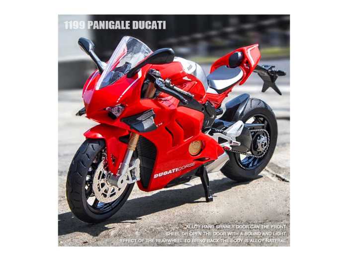 DUCATI PANIGALE V4S 1:12